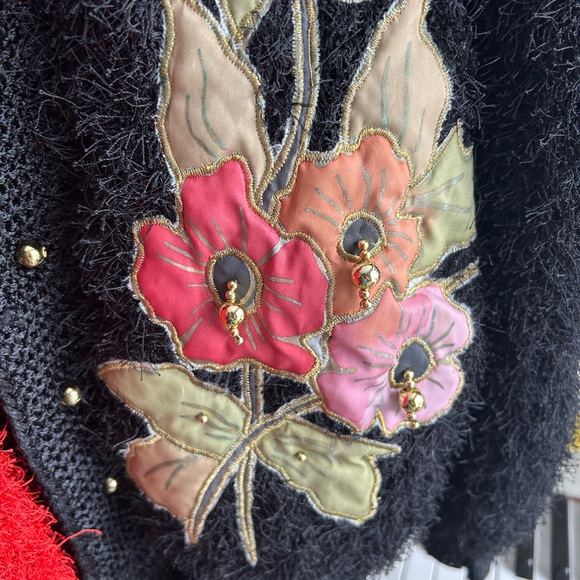 Vintage 80s 90s Red and Black Christmas Floral Patch Teddy Pullover Sweater XXL - Picture 12 of 16